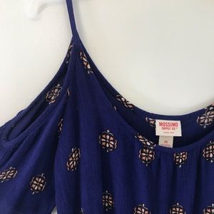 2/20💫OFF THE SHOULDER TOP- size xs